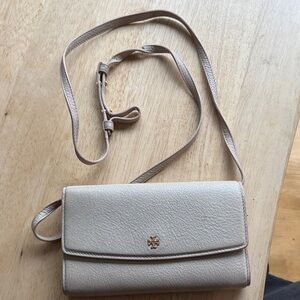 Tory Burch Pebbled Leather Crossbody in Ivory